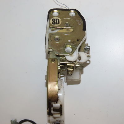 Serrure porte avd Honda CIVIC VI Hatchback (EJ, EK) 1.4 i s (ej9) (1995-2001)
