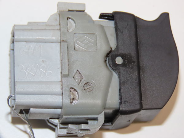 Commande lève-glace porte avant droite Renault ESPACE IV (JK0-1_) 1.9 dci (jk0u) (2003-2005) 5 portes