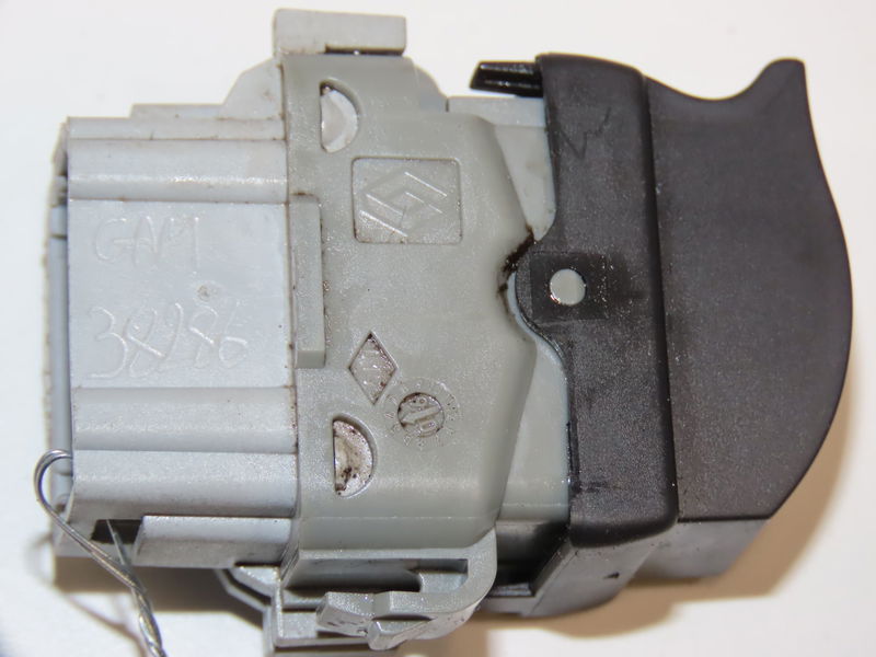 Commande lève-glace porte avant droite Renault ESPACE IV (JK0-1_) 1.9 dci (jk0u) (2003-2005) 5 portes