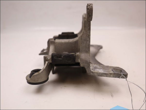 Support boite de vitesse Renault MEGANE III Coupé (DZ0-1_) 2.0 tce (dz1n) (2009)