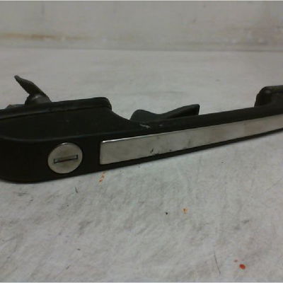 Poignee ext porte avg Volkswagen GOLF II (19E, 1G1) 1.3 (1983-1987)