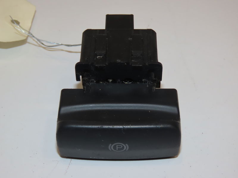 Interrupteur commande de frein a main Peugeot 3008 Monospace (0U_) 2.0 hdi 150 - bluehdi 150 (2009-2016) 5 portes