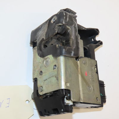 Serrure porte avg Ford FIESTA V (JH_, JD_) 1.4 tdci (2001-2008) 5 portes