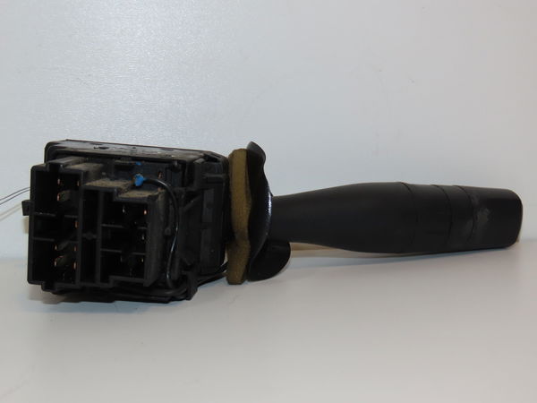 Commande clignotant Peugeot 206 3-5 portes (2A-C) 1.9 d (1998-2001) 5 portes