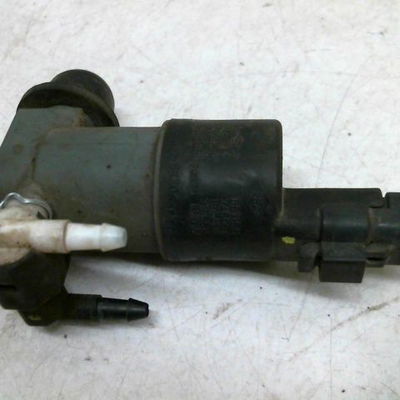 Pompe lave-glace avant Nissan QASHQAI - QASHQAI 2 I (J10, NJ10, JJ10E) 2.0 traction intégrale (2007-2013)