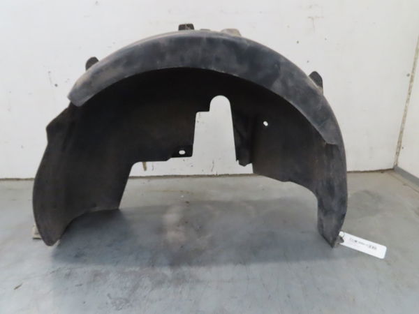 Pare-boue arrière droit PEUGEOT 208