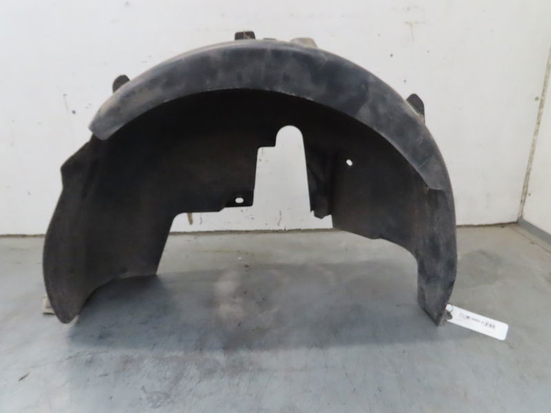 Pare-boue arrière droit PEUGEOT 208