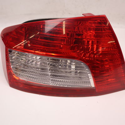 Feu arrière gauche Peugeot 407 (6D_) 2.0 hdi (6drhrh) (2009-2010)