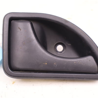 Poignee int porte avg Renault KANGOO (KC0-1_) 1.5 dci (kc08, kc09) (2002)