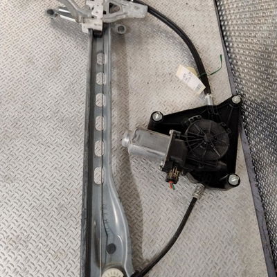 Mecanisme  moteur lève-glace avant droit Toyota AYGO (_B4_) 1.0 (kgb40) (2014)