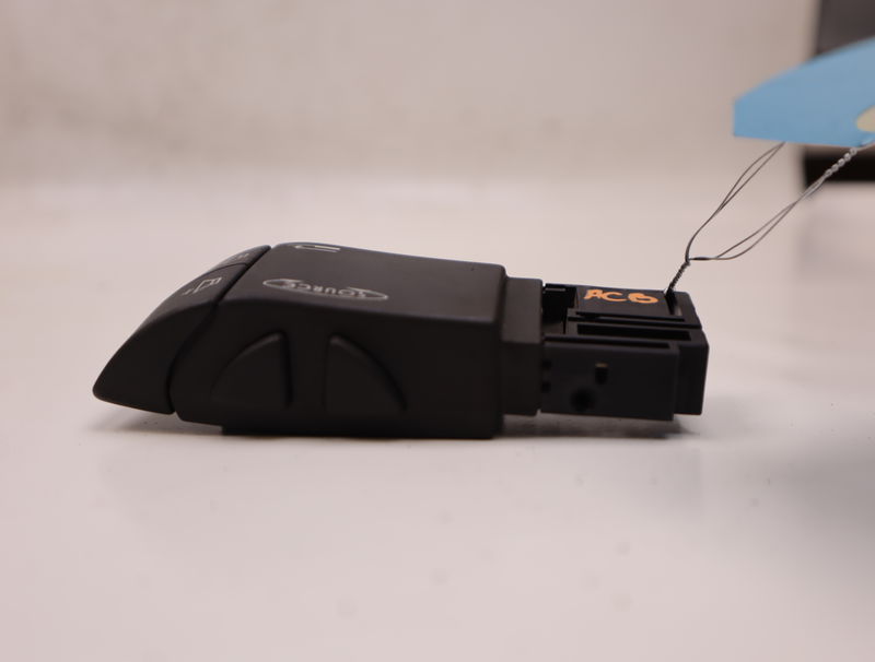 Commande autoradio Renault MASTER II Camionnette (FD) 2.5 dci (2006-2010)