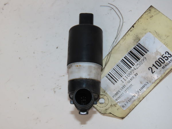 Pompe lave-glace avant Renault LATITUDE (L70_) 2.0 dci 175 (l70y) (2011)