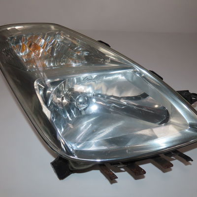 Phare droit Toyota PRIUS Liftback (_W2_) 1.5 hybrid (nhw20_) (2003-2009)