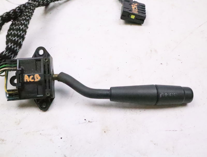 Commande autoradio Peugeot 306 3-5 portes (7A, 7C, N3, N5) 1.9 d (1994-2001)