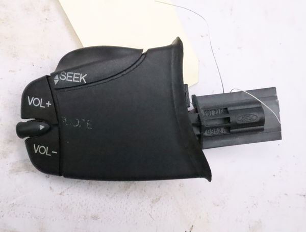 Commande autoradio Ford FOCUS I (DAW, DBW) 1.8 turbo di - tddi (1998-2004)