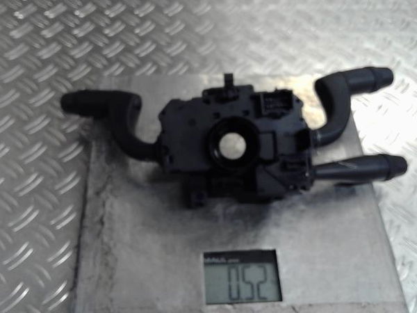 Interrupteur commande de frein a main Peugeot BOXER Camionnette 2.0 bluehdi 110 (2015-2019)