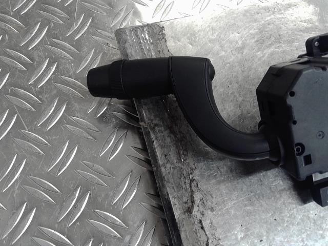 Interrupteur commande de frein a main Peugeot BOXER Camionnette 2.0 bluehdi 110 (2015-2019)