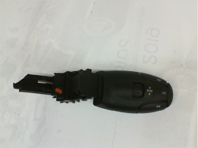 Commande autoradio Citroën C3 I (FC_, FN_) 1.4 hdi (2003-2011) 5 portes