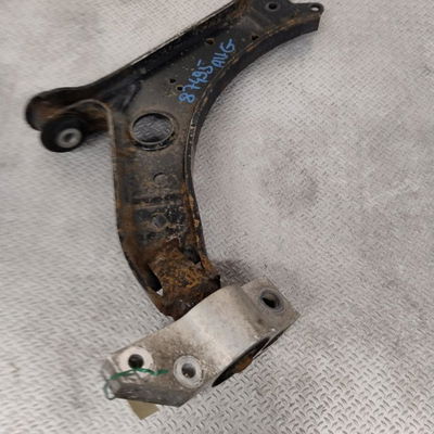 Triangle inf avg Volkswagen GOLF V (1K1) 1.9 tdi (2003-2008) 5 portes