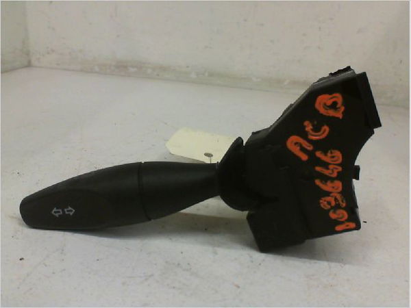 Commande clignotant Ford FOCUS I (DAW, DBW) 1.8 turbo di - tddi (1998-2004)