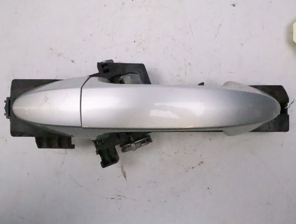 Poignee ext porte arg Ford FIESTA VI (CB1, CCN) 1.4 tdci (2010-2012) 3 portes
