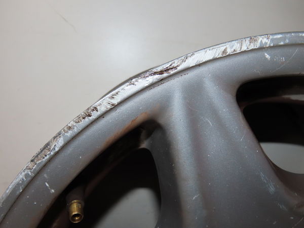 Jante aluminium 2 Volkswagen TRANSPORTER IV Autobus-Autocar (70B, 70C, 7DB, 7DK, 70J, 70K 2.5 tdi (1995-2003)