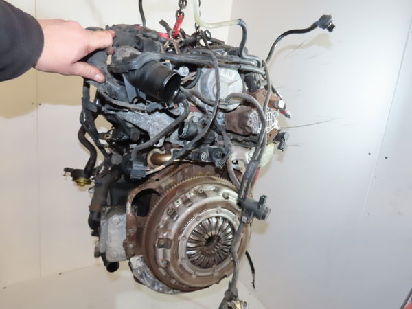 Moteur complet Renault TRAFIC II Camionnette (FL) 2.0 dci 90 (fl0h) (2006)