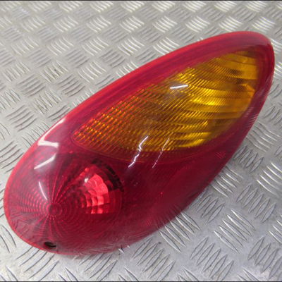 Feu arrière droit Chrysler PT CRUISER (PT_) 2.0 (2000-2004)