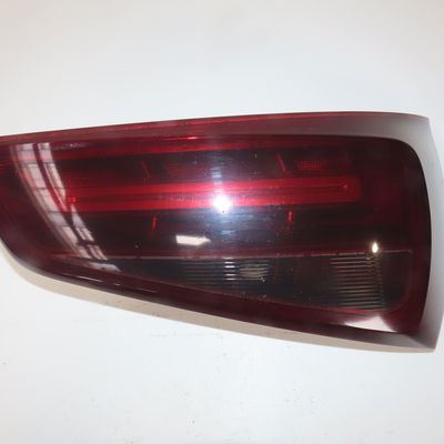 Feu arrière droit Audi A1 (8X1, 8XK) 1.6 tdi (2011-2015)