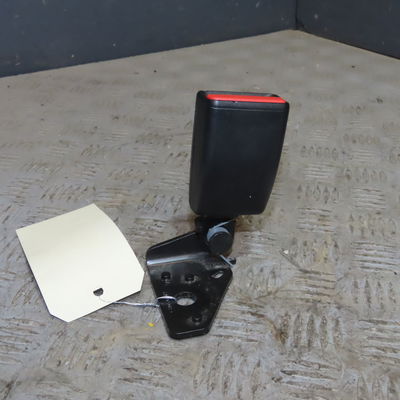 Ancrage ceinture arrière gauche Peugeot 2008 I (CU_) 1.6 hdi (2013)