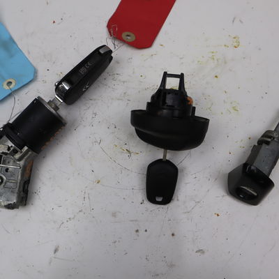 Kit serrures  antivol Citroën C4 CACTUS 1.6 bluehdi 100 (2014)