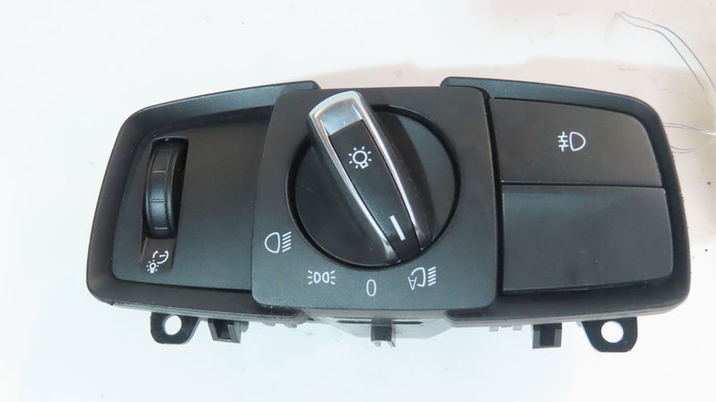 Commande eclairage Bmw 1 (F20) M 135 i (2012-2015)