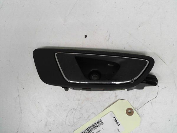 Poignee int porte avd Seat LEON (5F1) 1.4 tsi (2012-2016)