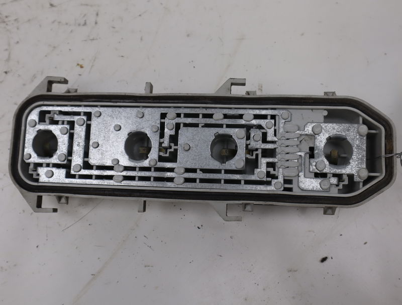 Platine feu arg Renault CLIO II (BB_, CB_) 1.5 dci (b-cb07) (2001-2009) 3 portes