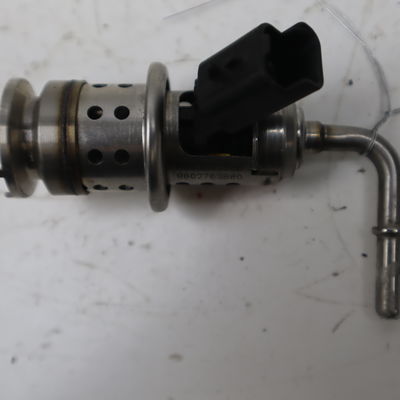 Injecteur ad blue Citroën C4 CACTUS 1.6 bluehdi 100 (2014)