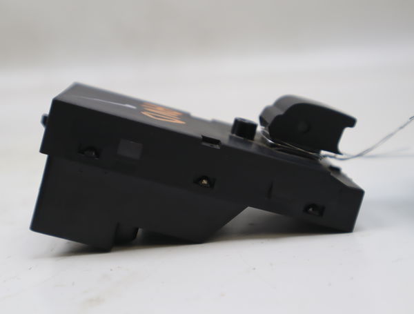 Commande lève-glace porte avant droite Opel MERIVA B Monospace (S10) 1.4 (75) (2010-2017)