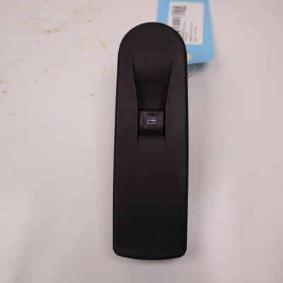 Commande lève-glace porte avant droite Renault CLIO IV (BH_) 1.5 dci 90 (2012) 5 portes