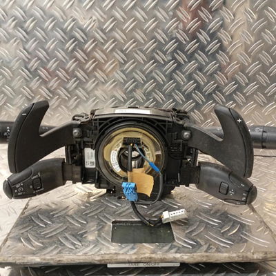 Interrupteur commande de frein a main Citroën DS3 (SA_) 1.6 hdi 90 (2009-2015) 3 portes