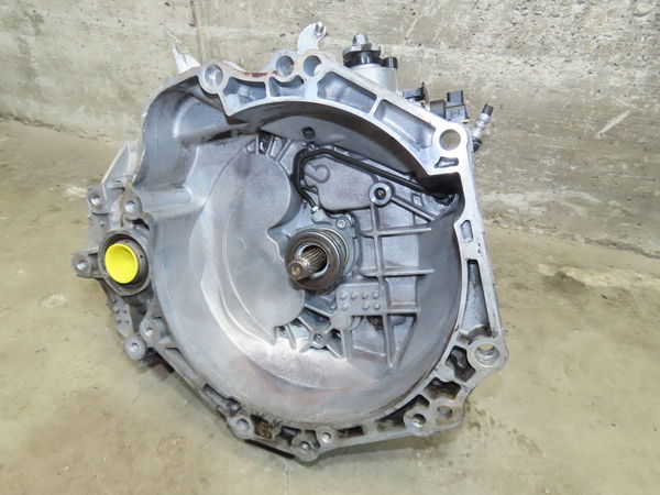 Boîte à vitesse mecanique Opel ASTRA J GTC 1.4 (08) (2011-2015)