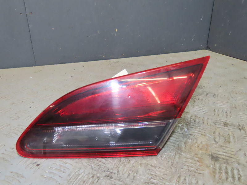 Feu arrière intérieur droit Opel ASTRA J GTC 1.4 (08) (2011-2015)
