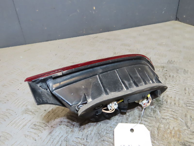Feu arrière intérieur droit Opel ASTRA J GTC 1.4 (08) (2011-2015)