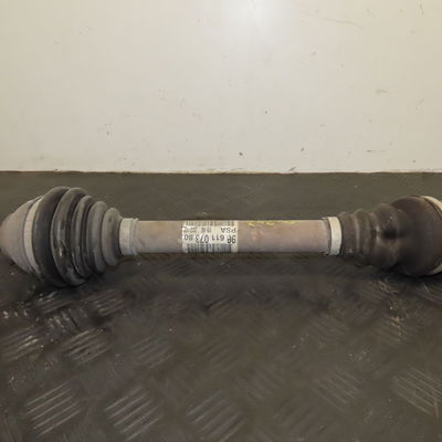 Transmission avant gauche Peugeot 208 I (CA_, CC_) 1.6 hdi (2012)
