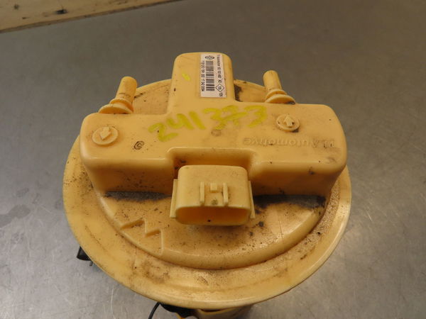 Pompe à carburant immergée Renault CAPTUR I (J5_, H5_) 1.5 dci 90 (2013) 5 portes
