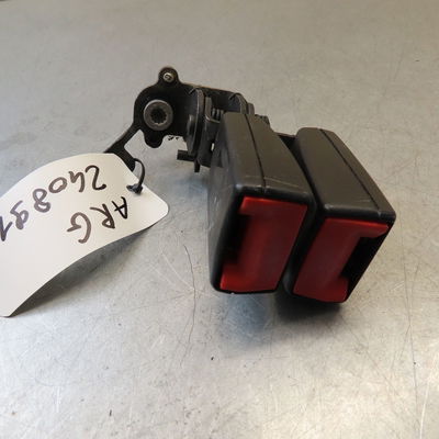 Ancrage ceinture arrière gauche Seat LEON (5F1) 1.2 tsi (2012-2018)