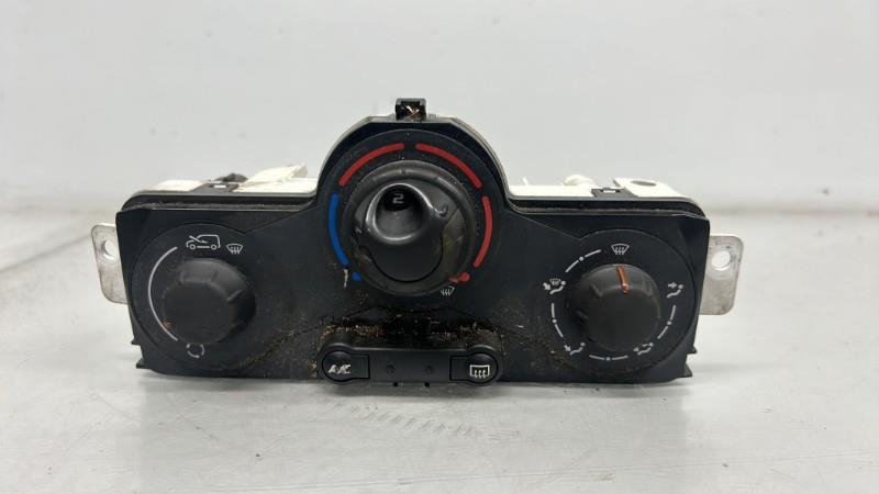 Commande de chauffage Renault KANGOO Express (FW0-1_) 1.5 dci 70 (fw0a, kw0v) (2008) 4 portes