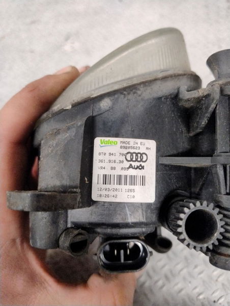 Phare antibrouillard avant droit Volkswagen PASSAT CC B6 (357) 2.0 tdi (2008-2012)