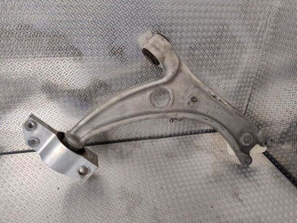 Triangle inf avg Volkswagen PASSAT B6 Variant (3C5) 3.2 fsi 4motion (2005-2010)