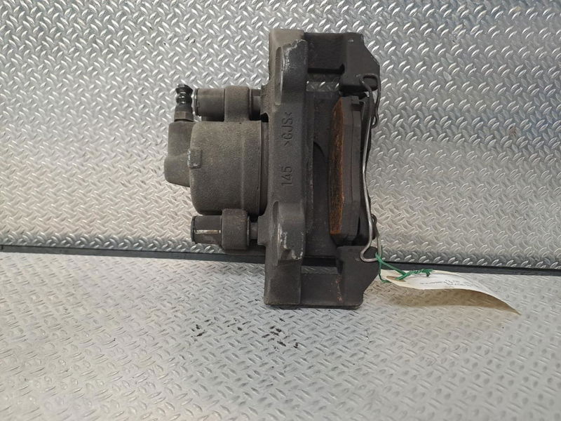 Etrier de frein avant droit Opel CORSA E (X15) 1.4 (08, 68) (2014)