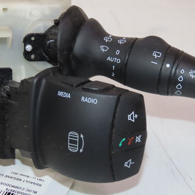Bloc commodos Renault GRAND SCÉNIC III (JZ0-1_) 1.5 dci (2009) 5 portes