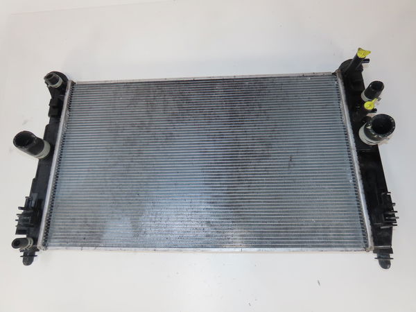 Radiateur Toyota YARIS (_P21_, _PA1_, _PH1_) 1.5 hybrid (mxph10, mxph11) (2020) 5 portes
